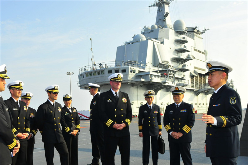Illustration for article titled Chinese Warships To Visit Florida As U.S. Sailors Get A Tour Of China's Carrier